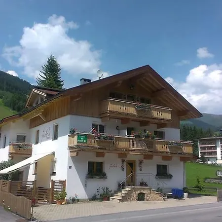 Gaestehaus Geislerin Guest house *